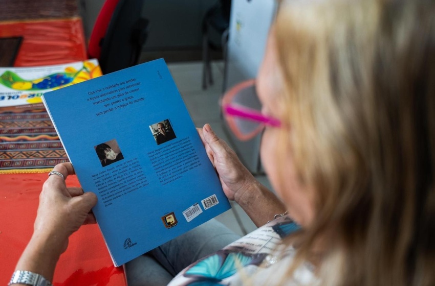 Educadores-escritores de Maceió inspiram novas gerações através da literatura