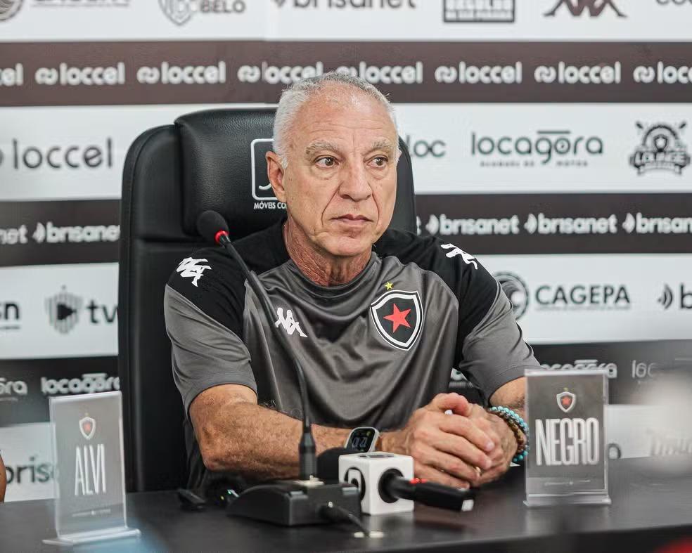 CSA aposta em Márcio Fernandes para reverter crise na Série C
