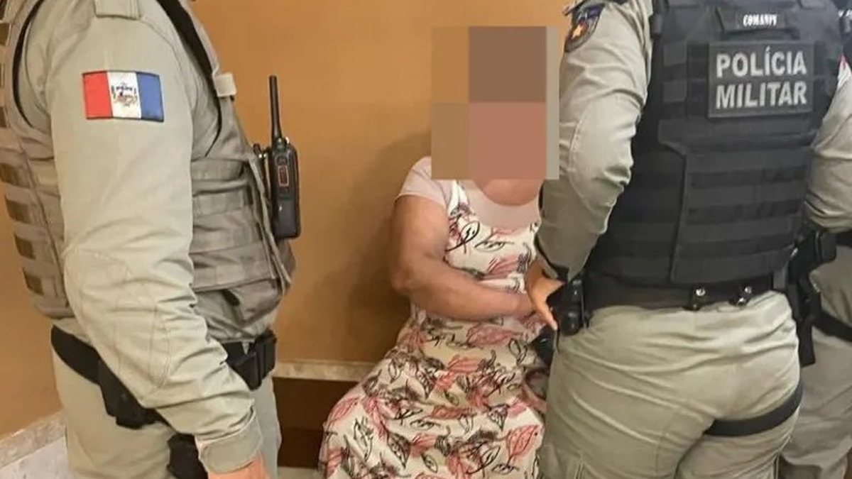 Mulher detida por stalking em shopping disse que achou bebê parecida com a filha