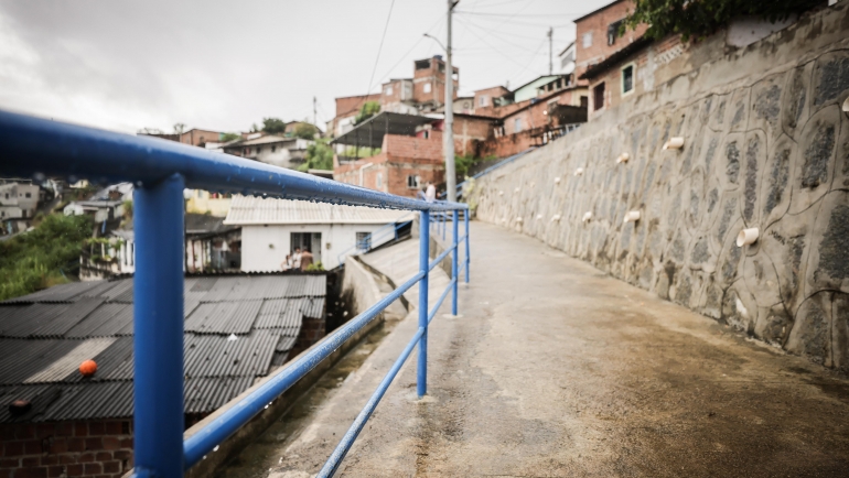 Com investimento de R$ 2 milhões, Prefeitura do Recife entrega obra de contenção de encostas no Alto do Capitão