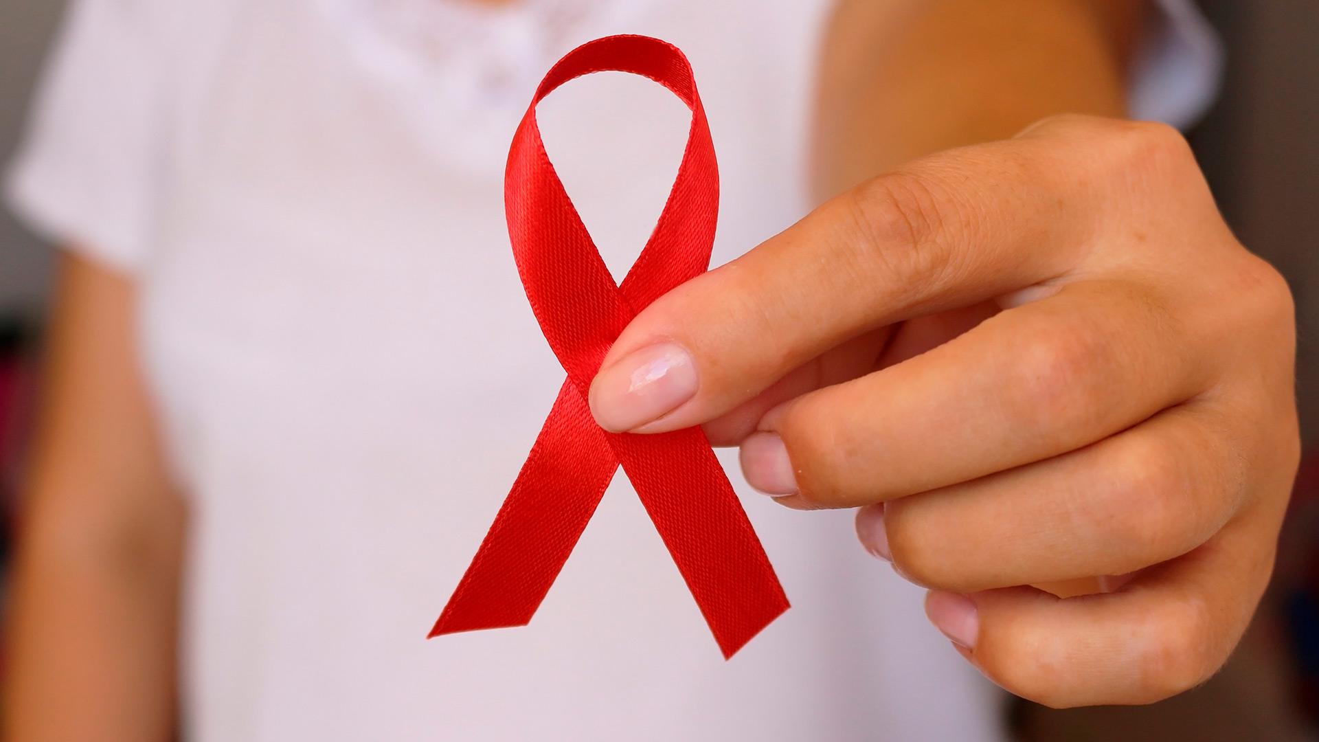 Estudo aponta que Bolsa Família reduziu incidência de mortes de mulheres por aids em até 47%