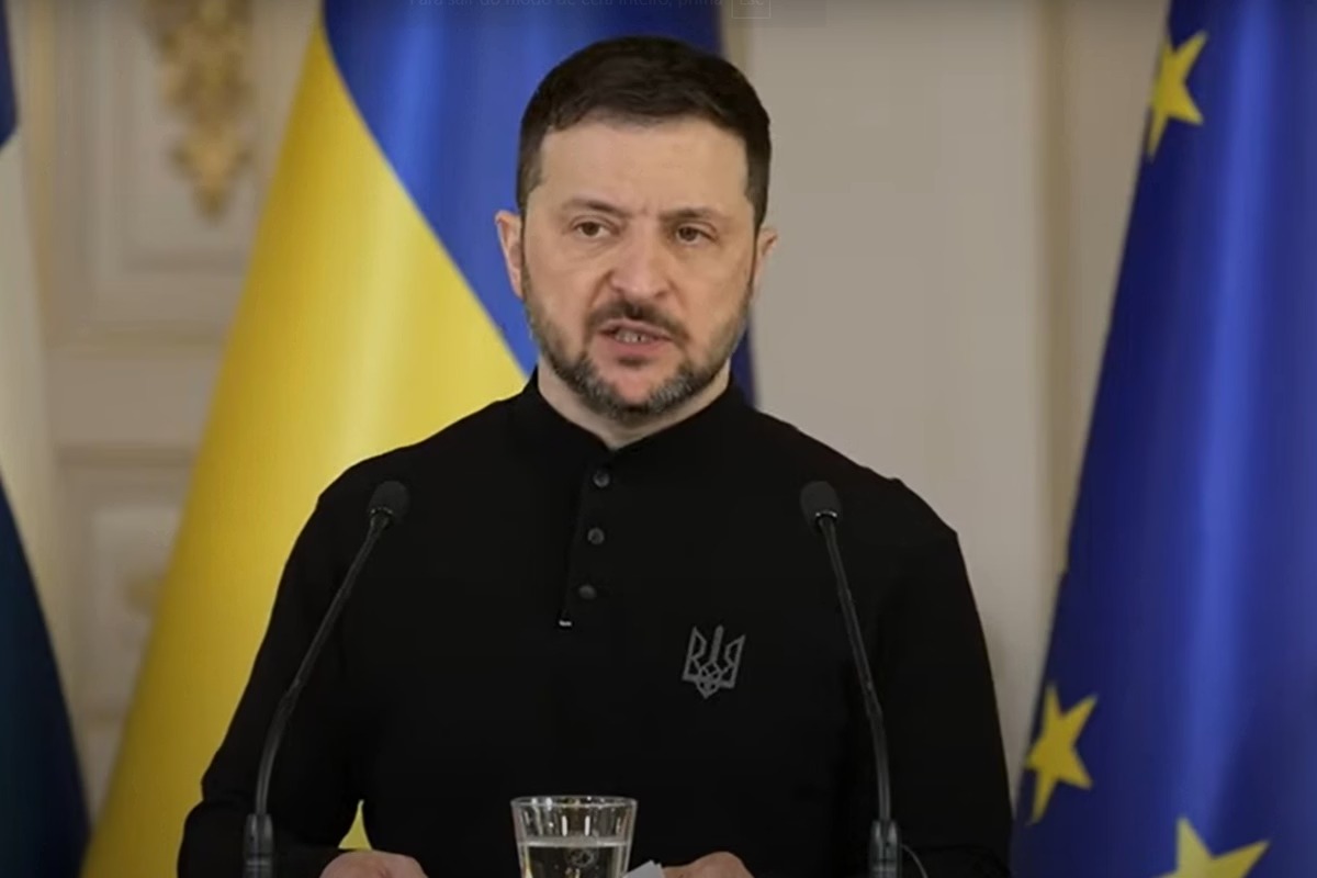 Zelensky alerta sobre intensificação da guerra na Ucrânia às vésperas de cúpula Trump-Putin